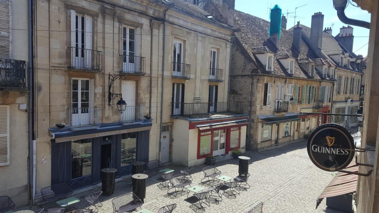 Appartements Chez Delphine Et Guillaume Au Coeur De Semur En Auxois Buitenkant foto